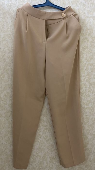 Продам платье  бу  размер 44  одевала 1 раз