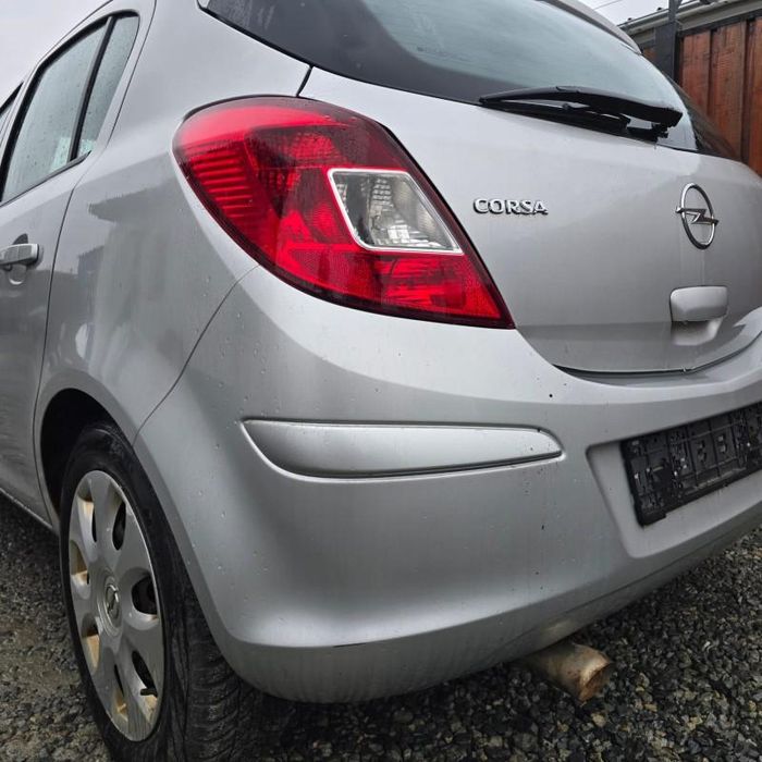 Haion hayon complet Z157 Opel Corsa D facelift