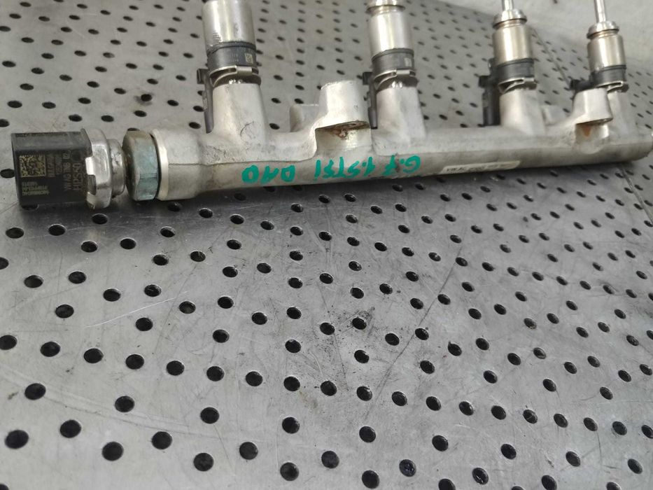 rampa injectoare 1.5tsi dad vw t-roc golf 7 golf 8 skoda octavia 3 audi a3 8v 05e133320