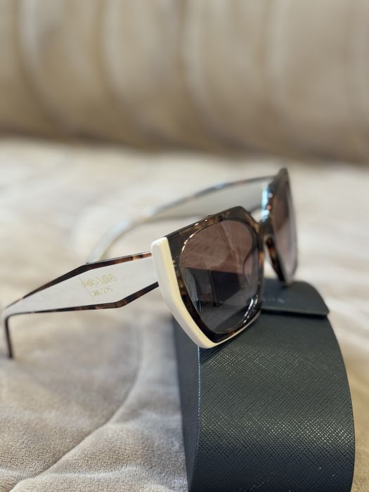 Слънчеви очила PRADA