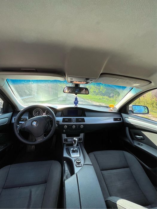 Vând BMW e60 LCI 520d