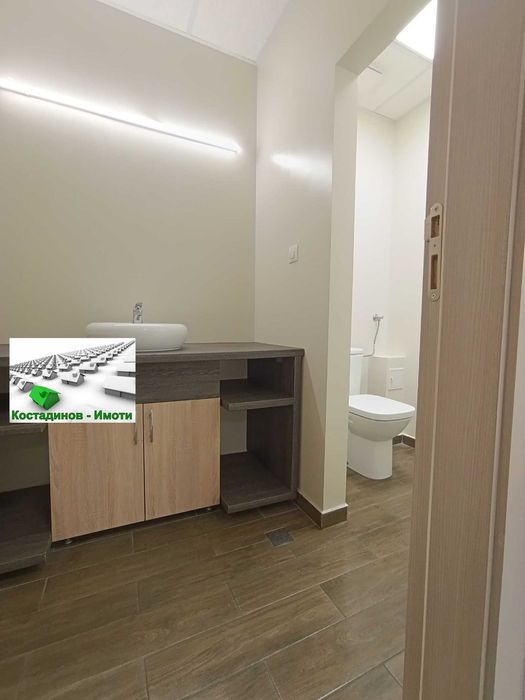 Дава се под наем Склад в Пловдив, Индустриална зона - Тракия - 874 кв.м за 3774 € - Снимка #12