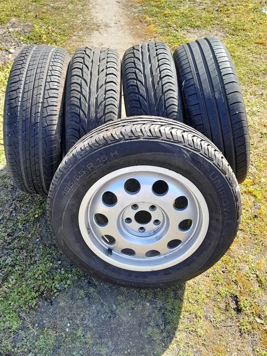Disponibile ce se vede in poze