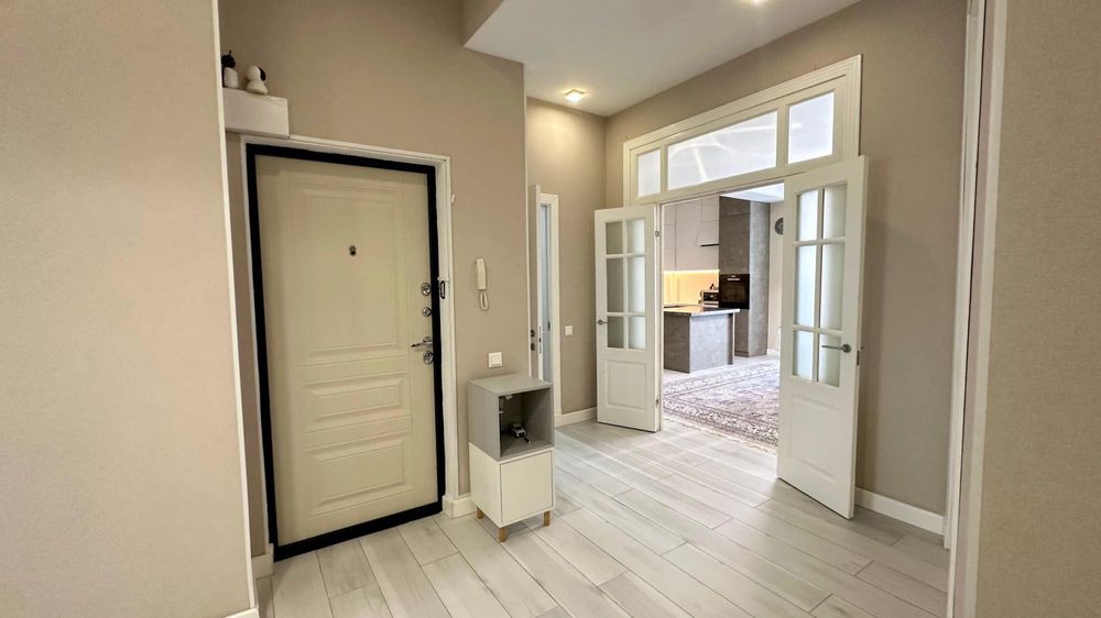 4-х ком в доме Гаку, Владислав ИмпериЯ