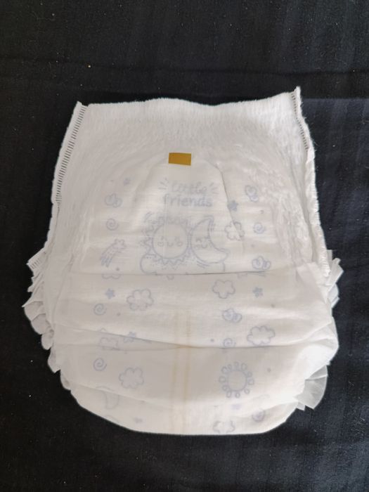 Продам детские памперсы