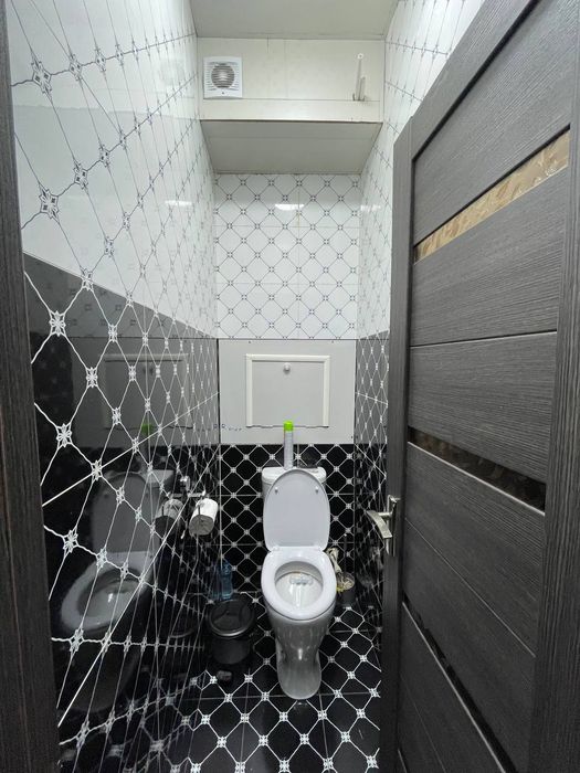 Лисунова таер бизнес 1-линия 52м²{2/1/4}Нежилой квартира сотилади