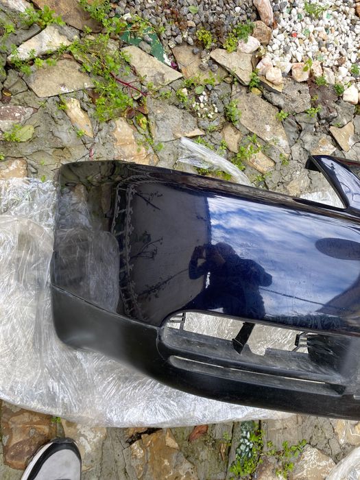 Продавам предна броня за Audi A3 8L Ауди А3 8л цвят LZ5L