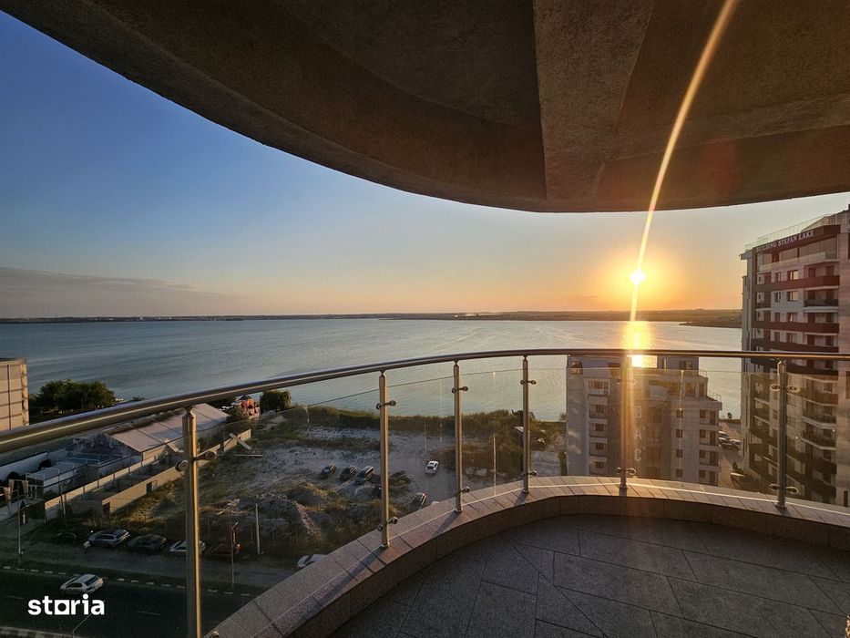 Apartament de vanzare 3 camere Casa Del Mar Mamaia/Constanta
