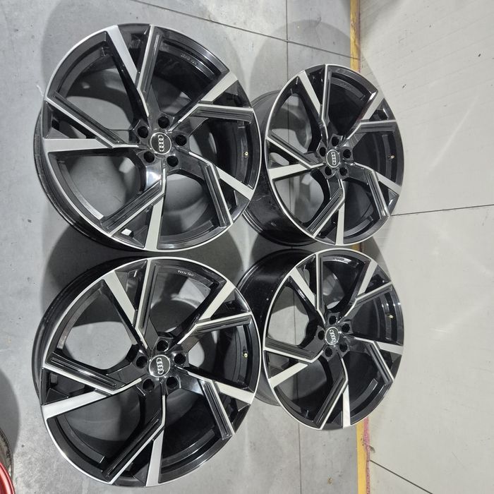 Jante R 22 5x112 Audi Q8