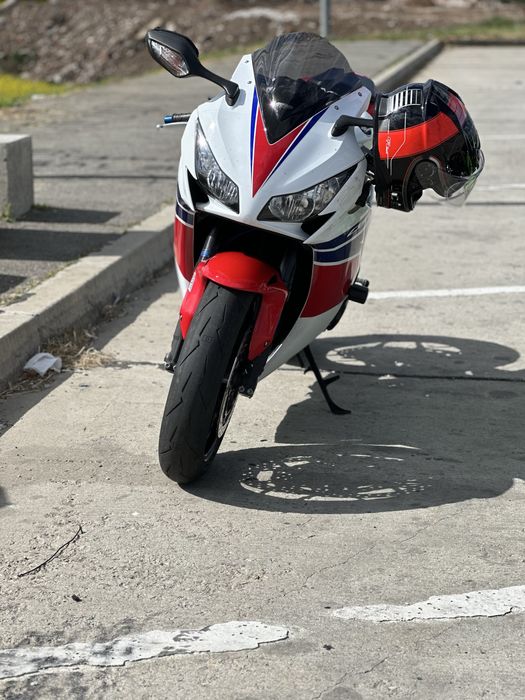 Honda CBR1000rr fireblade
