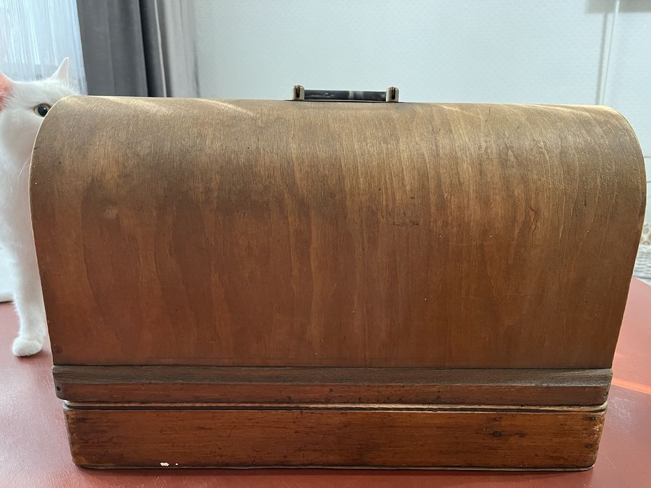 Продам швейную машинку Подольск