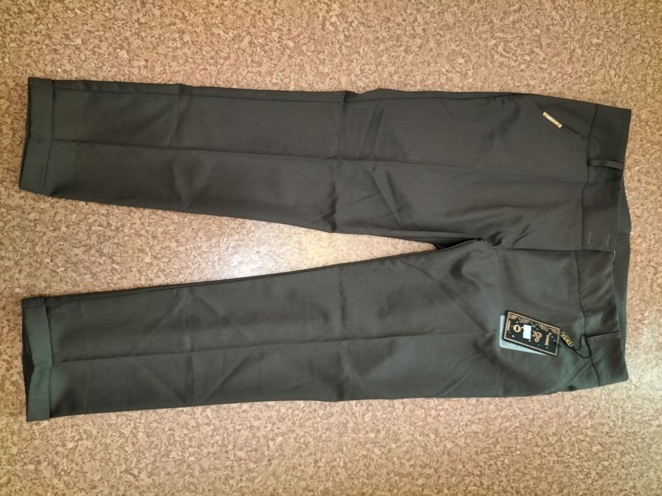 Женские брюки классика