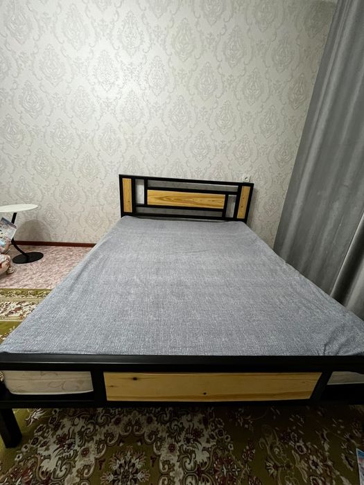 Кровать двухместный
