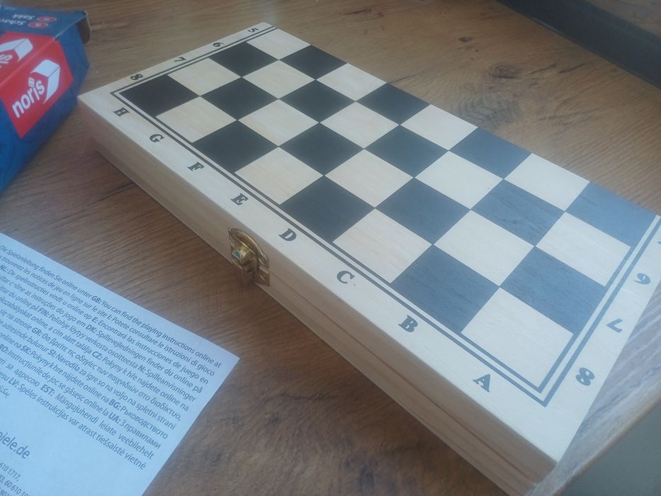 Шах - чисто нов, с кутия
