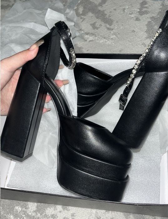 Туфли Братц