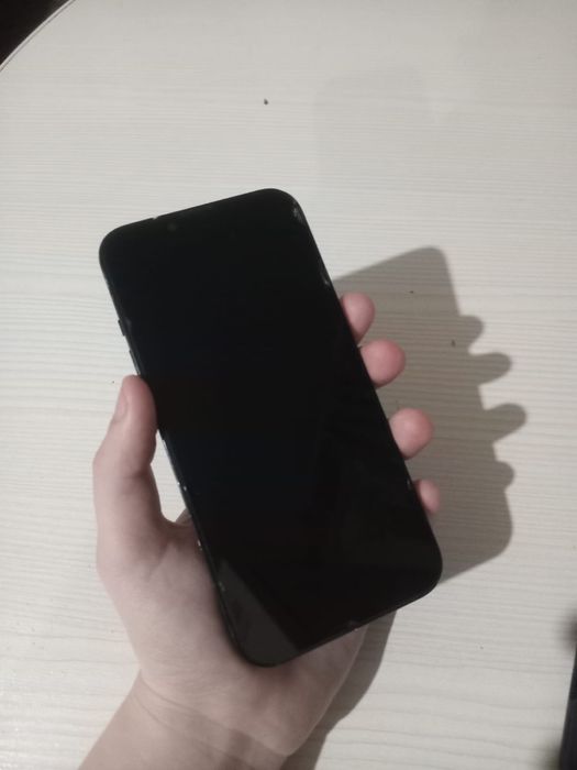 IPhone 13 128 гб темно синий