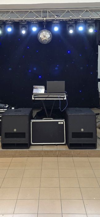 Doi Bași Yamaha DXS18 ( rcf, fbt, dynacord)