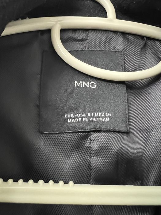 Бренд Пальтолар сатылады