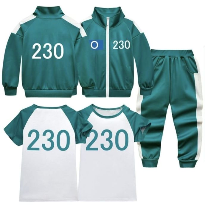 Спортивный костюм