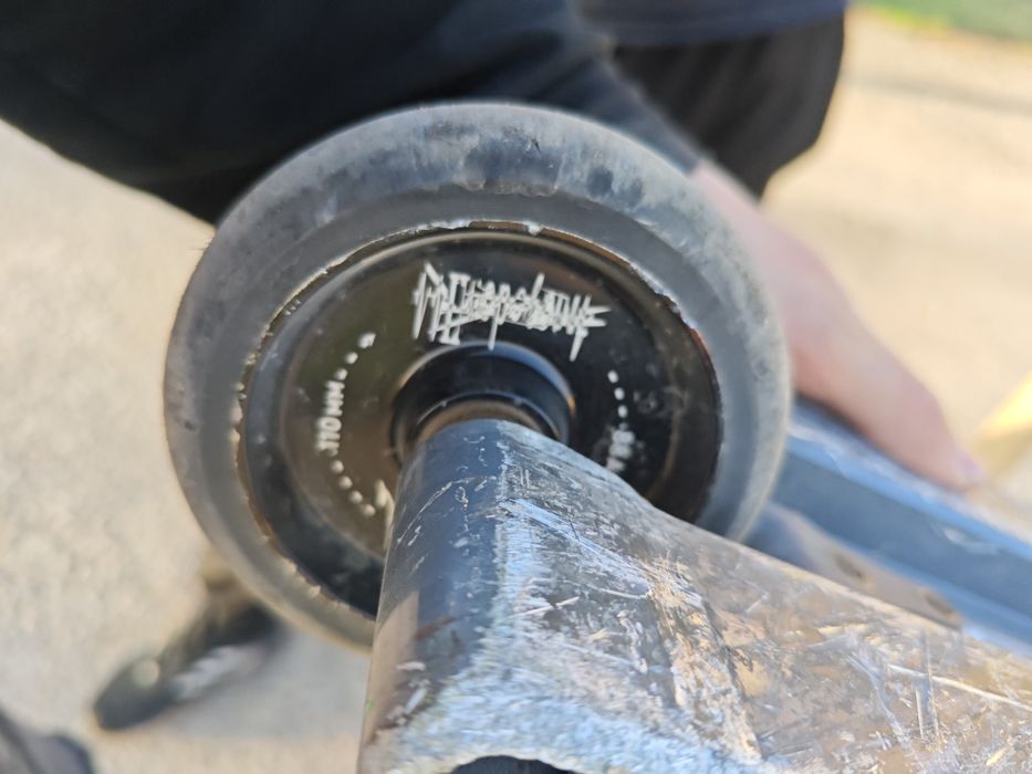 Продам трюковой самокат