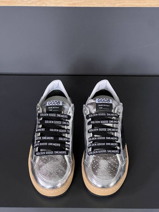 Adidasi Golden Goose noi !!! Marimi 36/40 !!!