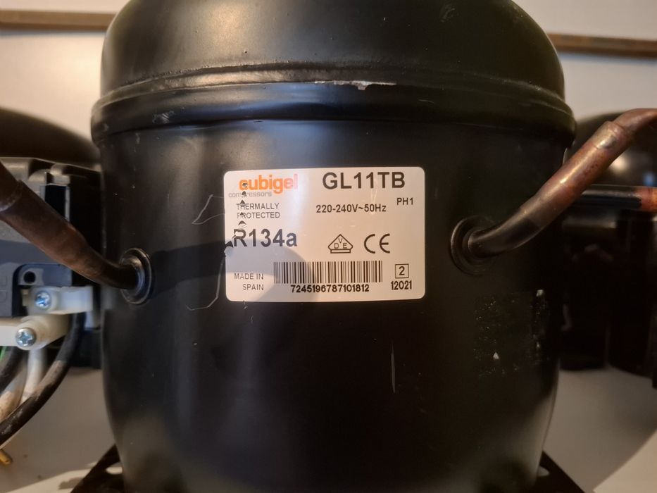 Продам б/у оригинал компрессора на х/о!