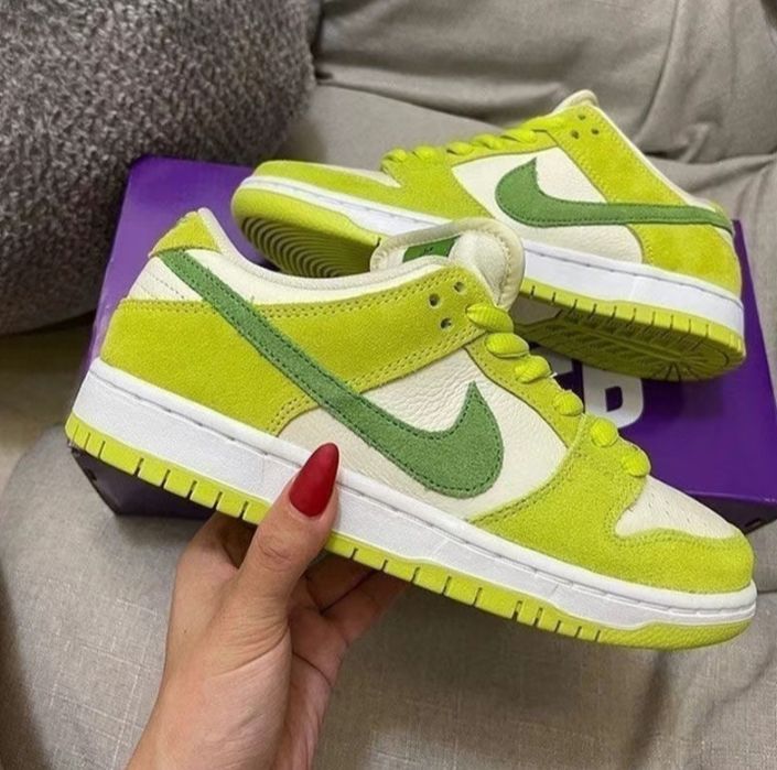 Кросовки данки!!