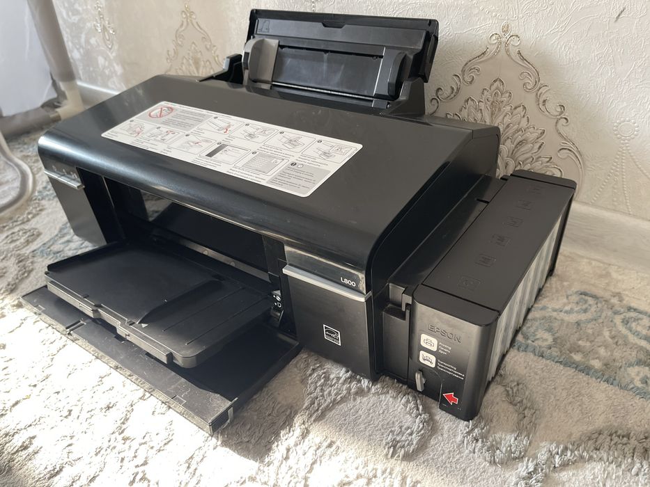 Продам цветной принтер Epson L800