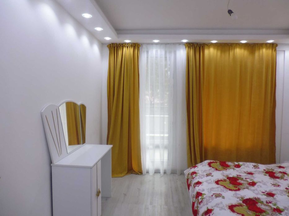 Двустаен тухлен апартамент за продажба в ж.к. Връбница 2, гр. София