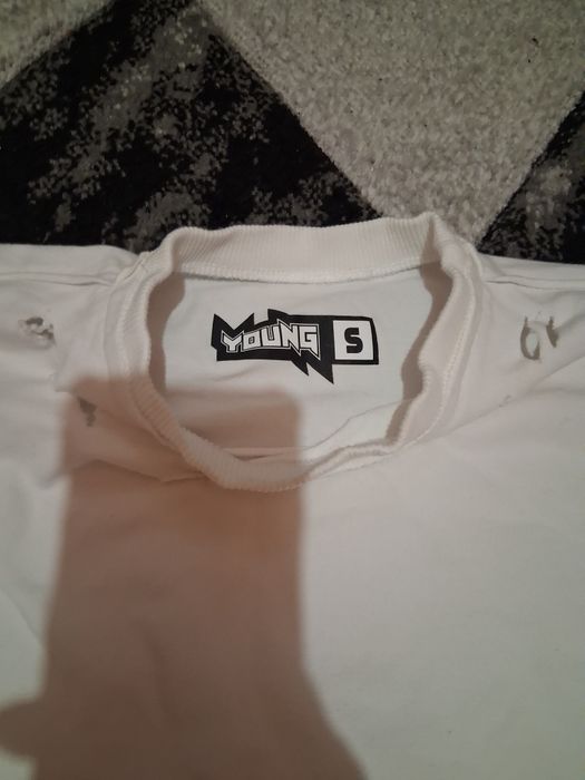 Tricou original material deosebit