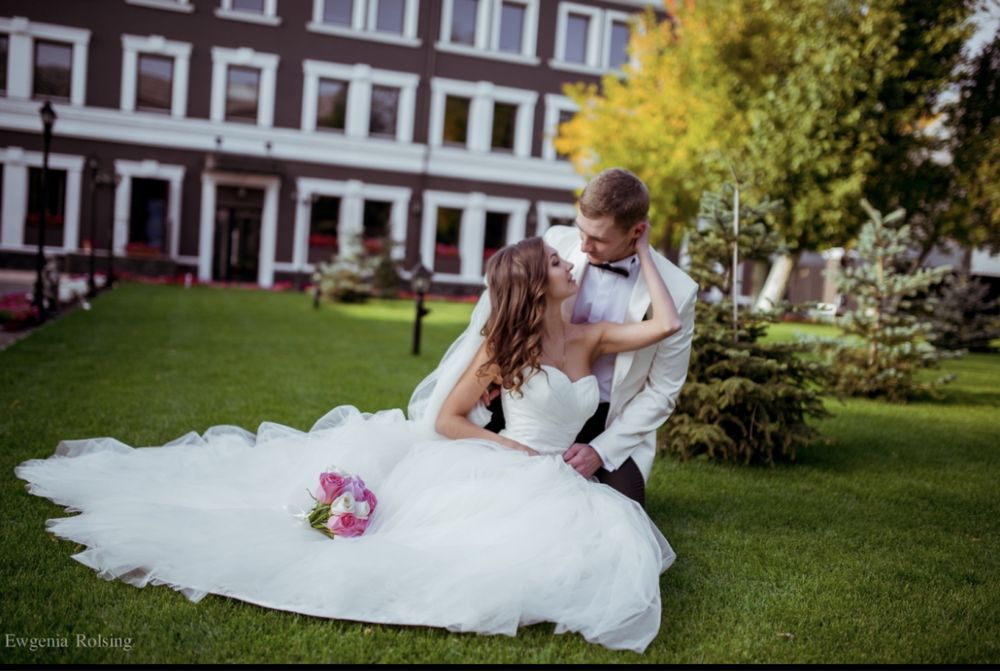 Свадебное платье