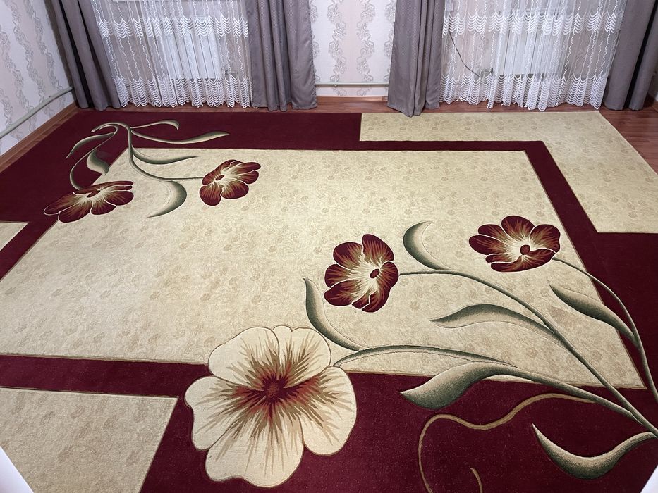 Ковер 5х4 в хорошем состоянии.