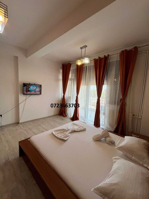 Apartament 3 camere de închiriat – Mamaia, zona Vega,  lângă Hotel Regal