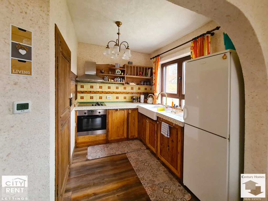 Дава се под наем Къща в с. Гостилица, Област Габрово - 102 кв.м за 648.21 € - Снимка #6