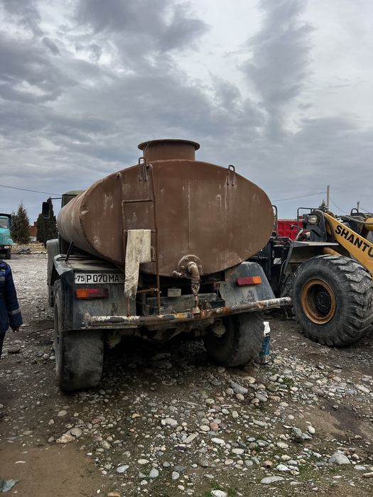 Ural vodovoz 1978 yil