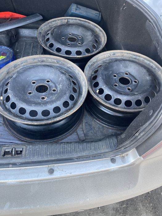 Продам диски на 15