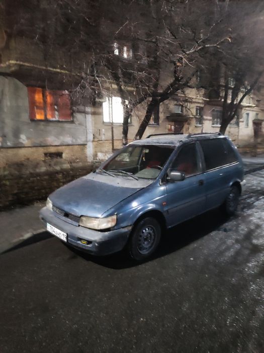 Продам метсубиси спейс раннер