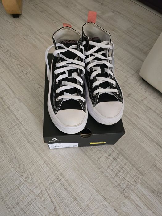 Tenisi Converse