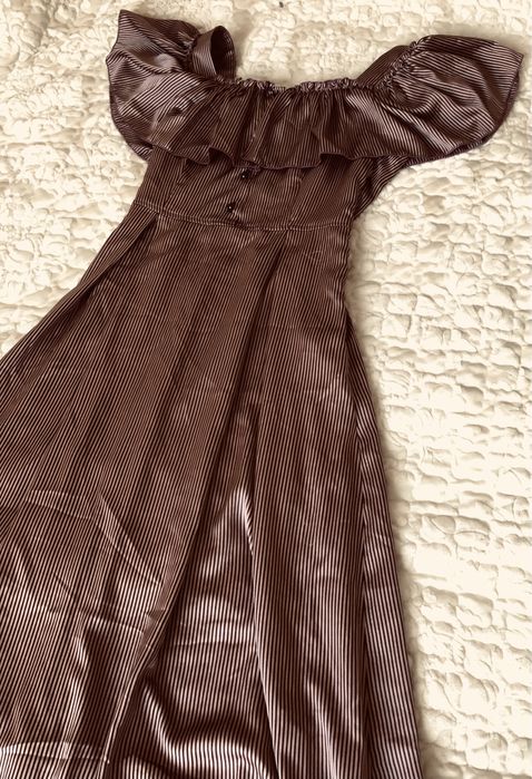 Женская одежда , платья