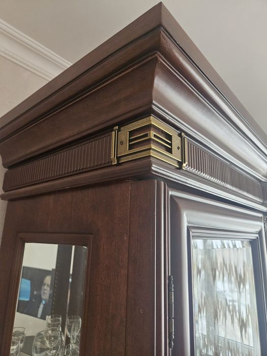 Срочно продам деревянная стенка