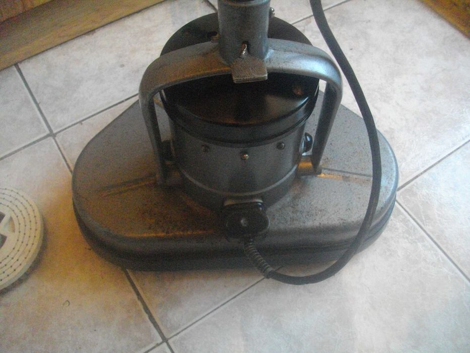 СССР Руска Ел. Машина Полиране Почистване Паркет  с 3 глави+1 ЭПМ-2