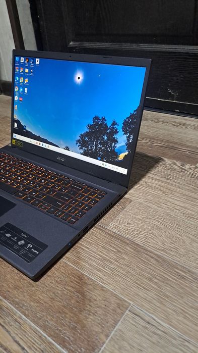 Acer Aspire A715-51G 8/512