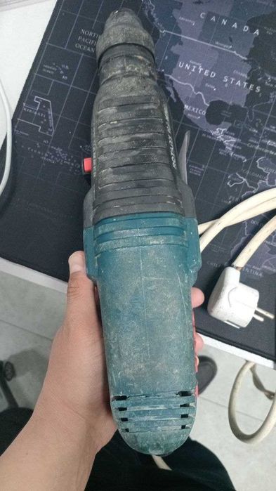 Перфоратор  Bosch  ( Алматы  13909 )