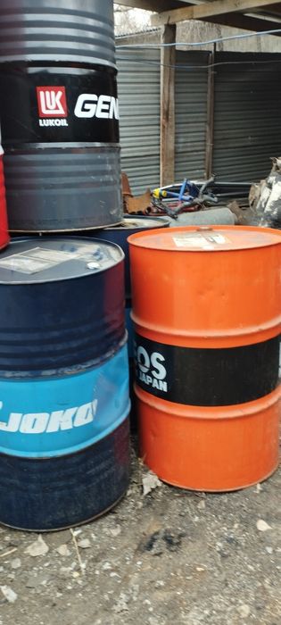 Продам Бочки 7 штук