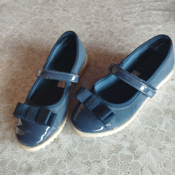 Туфли школьные для девочки 30р-р