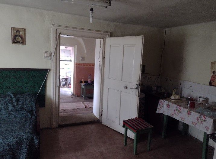 Casă spațioasă cu teren generos de 2241mp in Cincu