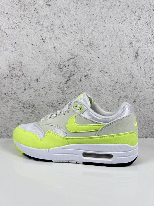 Nike Air Max 1 ‘87 Volt Suede