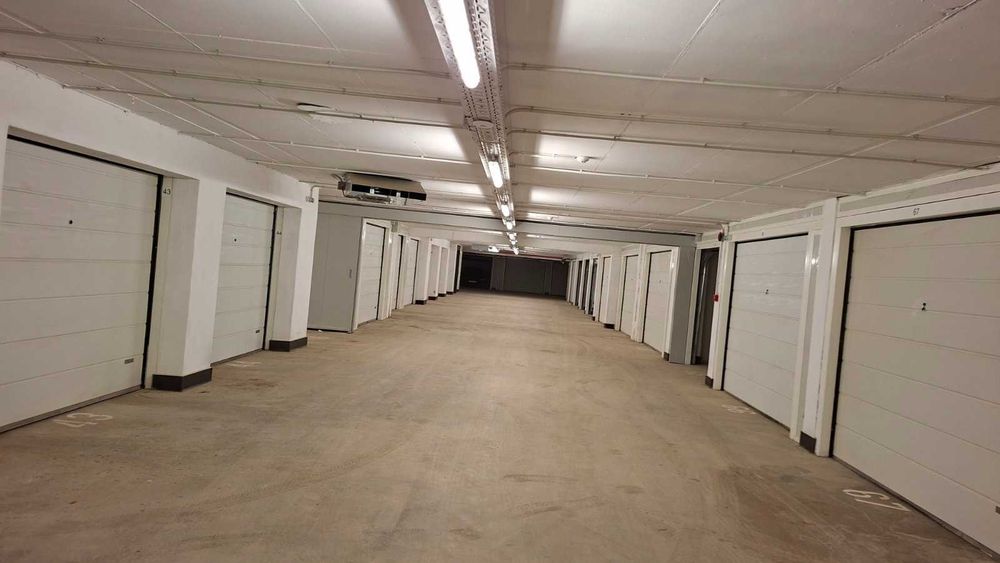 Дава се под наем Гараж / Паркомясто в София, Малинова долина - 21 кв.м за 76.5 € - Снимка #5