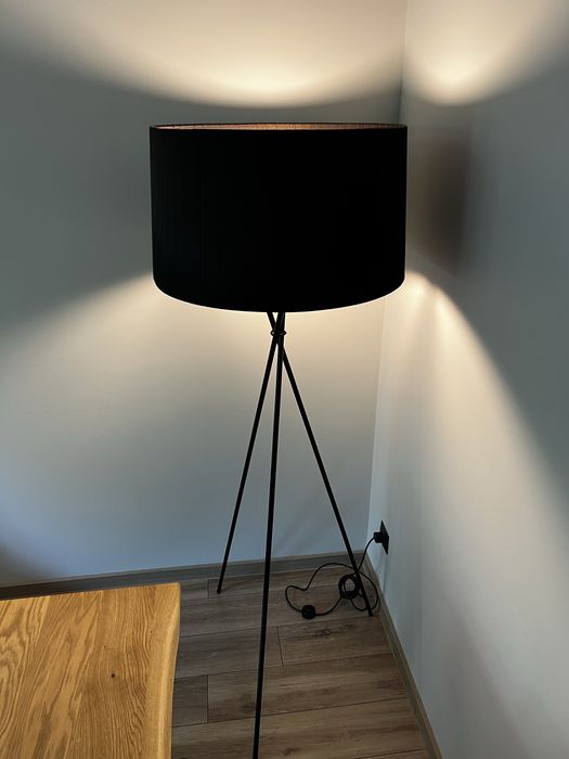 Дизайнерска стояща лампа Wolfram