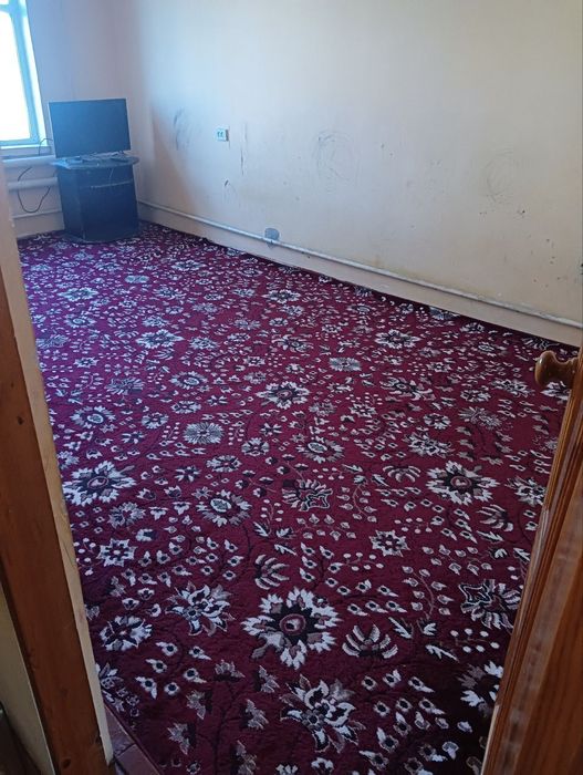 Урганч Шахар 4-микрарайон да ижарага 3хонали уй